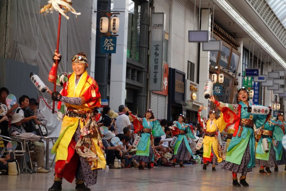 Yosakai Tanzgruppe in der Parade #25