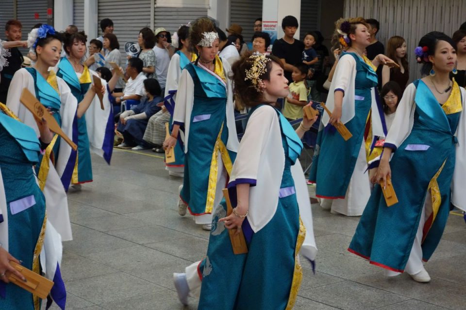 Yosakai Tanzgruppe in der Parade #48
