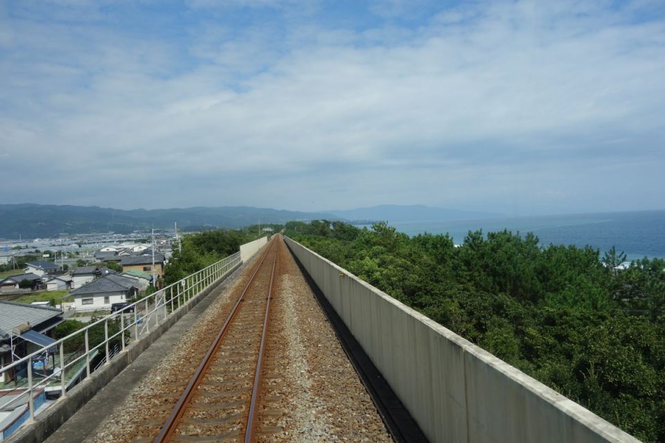 Gomen-Nahari Linie nach Nishibun